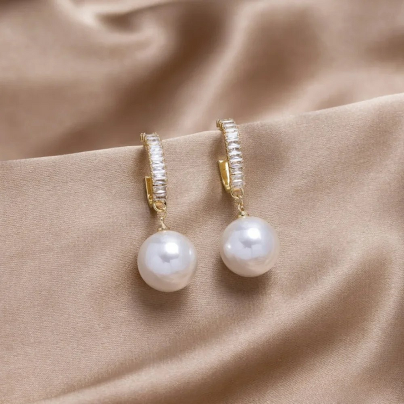 Isla - Elegant Pearl and Zircon Luxury Earrings
