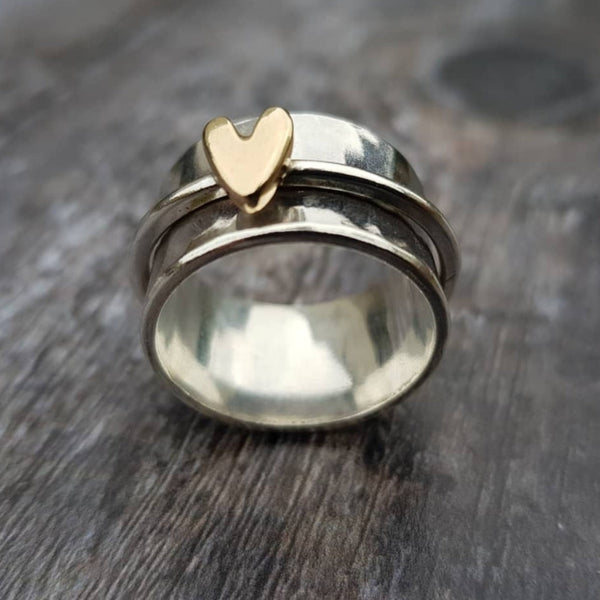Lena - Retro Silver Ring for Women Featuring a Golden Heart