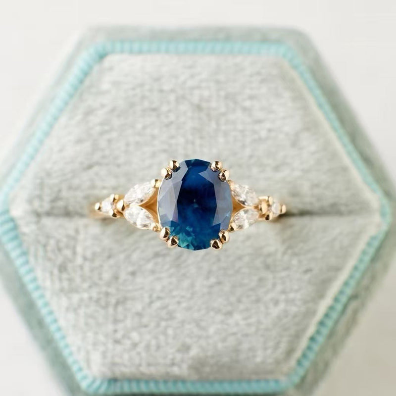 Exquisite Gold Ring Featuring a Blue Exotic Crystal