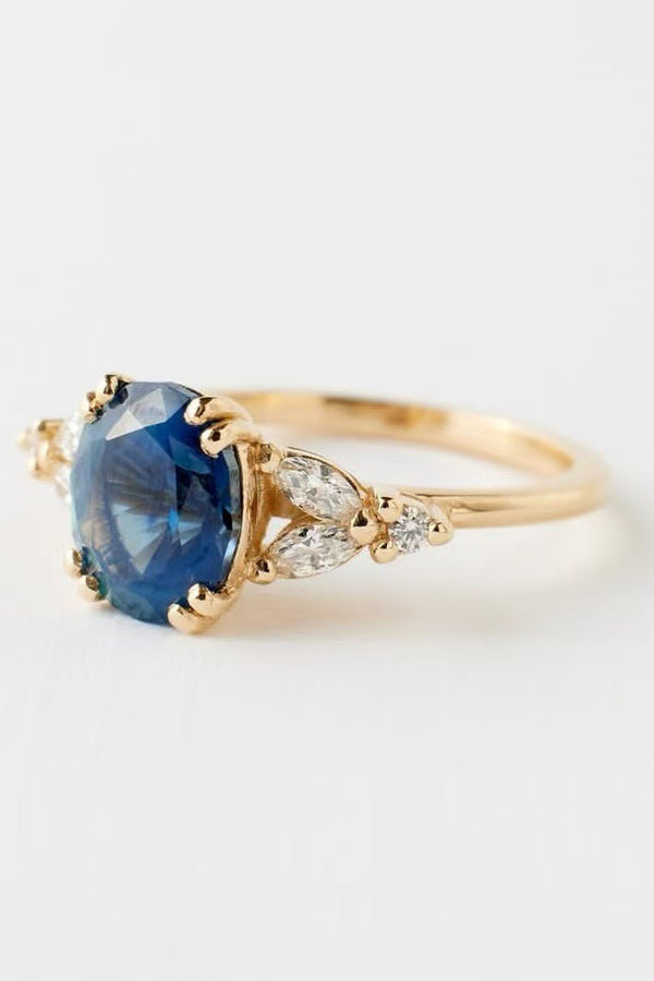 Exquisite Gold Ring Featuring a Blue Exotic Crystal