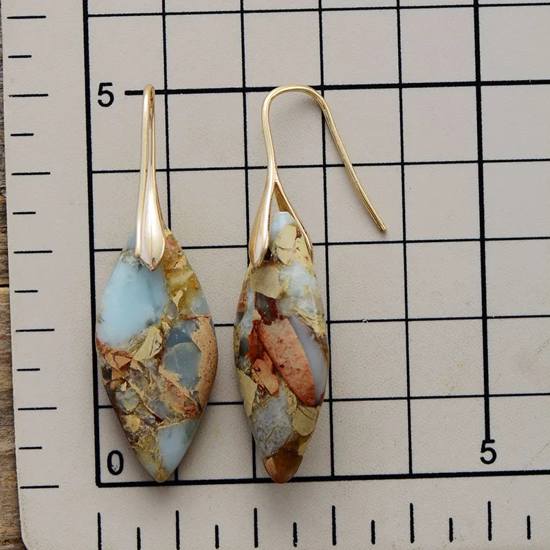 Teardrop-Shaped Earrings Featuring Natural Stones