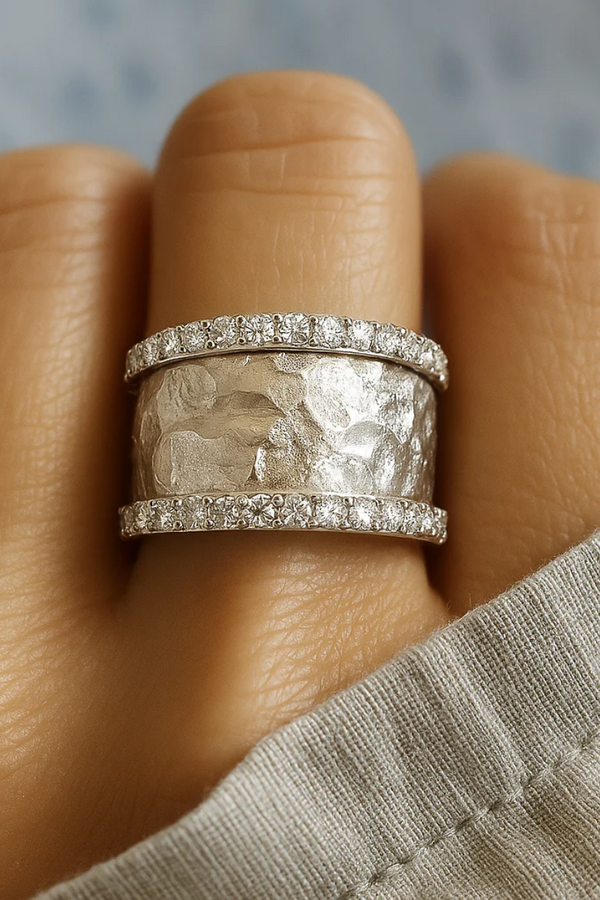 Classic Silver Zirconia Vintage Timepiece