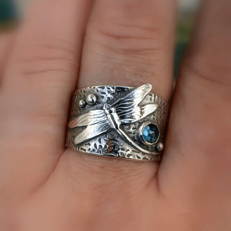 Vintage-Inspired Blue Crystal Butterfly Ring with Silver Setting