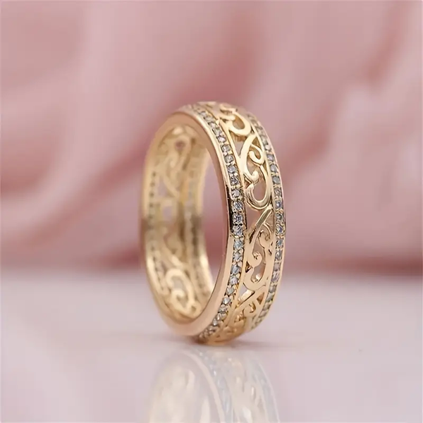 Gold Ring by Lys - Empty Design