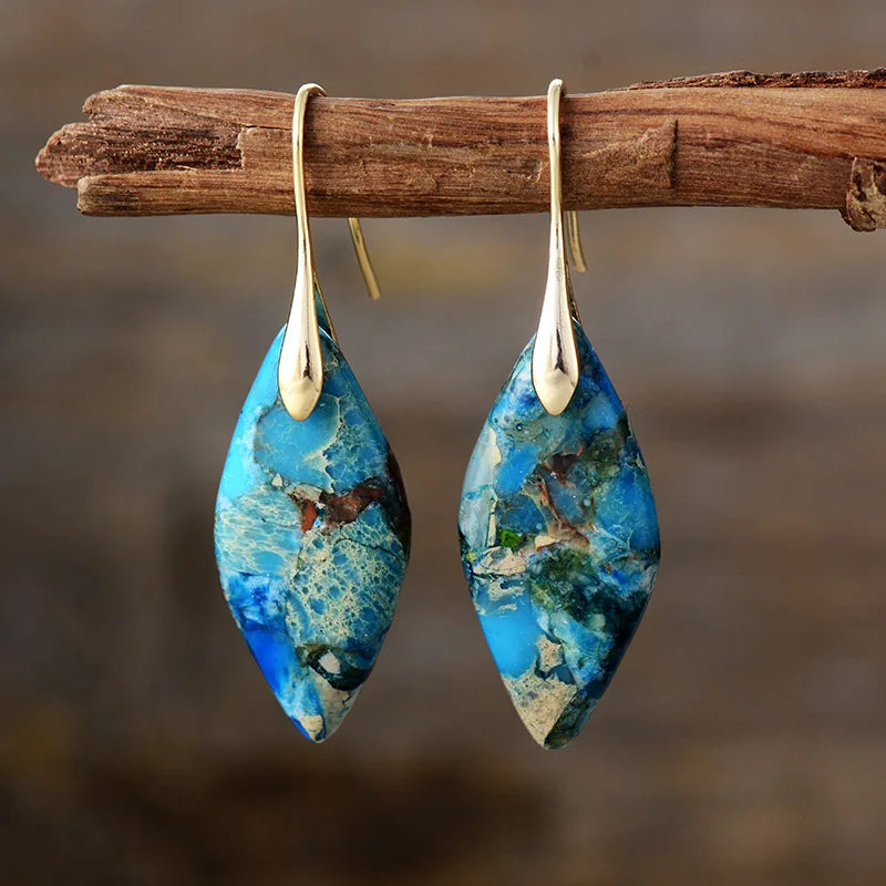 Teardrop-Shaped Earrings Featuring Natural Stones